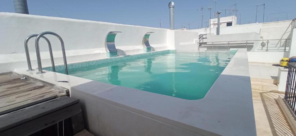 Plaza San Juan De Dios Apartment Cadiz Bagian luar foto